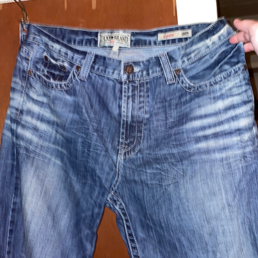 Lucky Jeans